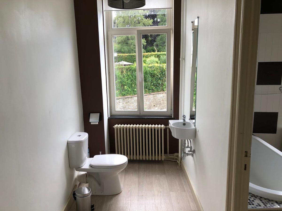 Villa Les Tamaris Spa Exteriör bild