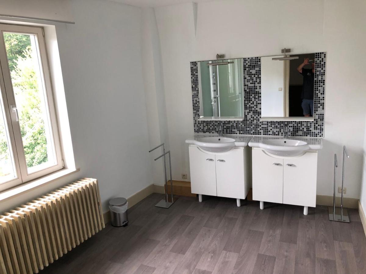 Villa Les Tamaris Spa Exteriör bild
