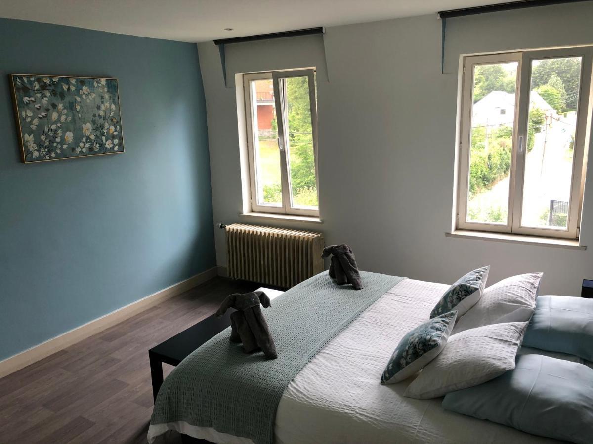 Villa Les Tamaris Spa Exteriör bild